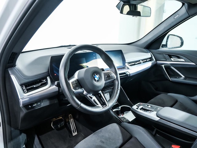 BMW X1 xDrive20d color Blanco. Año 2024. 120KW(163CV). Diésel. En concesionario Oliva Motor Tarragona de Tarragona