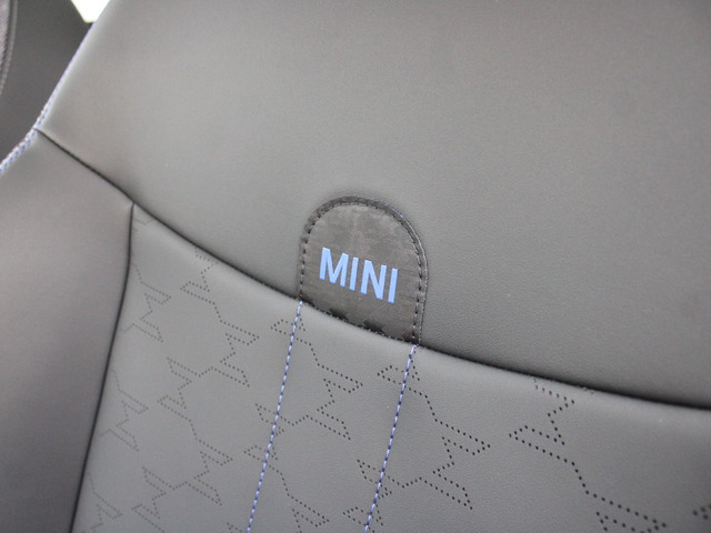 fotoG 14 del MINI MINI Countryman E 150 kW (204 CV) 204cv Eléctrico del 2024 en Zaragoza