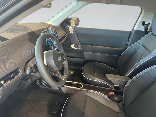 fotoG 11 del MINI MINI 3 Puertas Cooper E 135 kW (184 CV) 184cv Eléctrico del 2024 en Málaga
