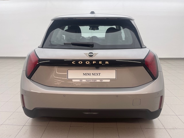 fotoG 4 del MINI MINI 3 Puertas Cooper E 135 kW (184 CV) 184cv Eléctrico del 2024 en Zaragoza