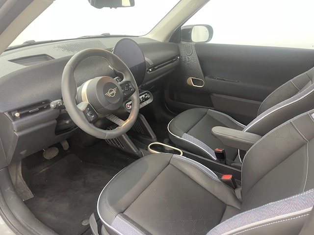 fotoG 6 del MINI MINI 3 Puertas Cooper E 135 kW (184 CV) 184cv Eléctrico del 2024 en Zaragoza
