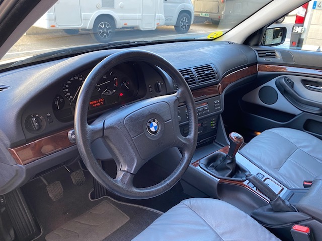 BMW Serie 5 528i 142 kW (193 CV)