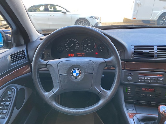 BMW Serie 5 528i 142 kW (193 CV)