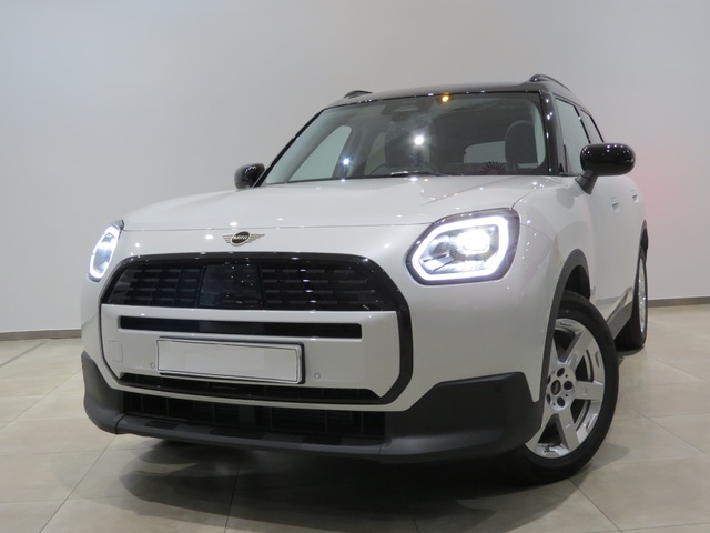 fotoG 52 del MINI MINI Countryman C 125 kW (170 CV) 170cv Gasolina del 2024 en Alicante