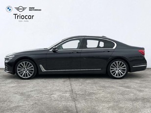 Fotos de BMW Serie 7 740d color Gris. Año 2019. 235KW(320CV). Diésel. En concesionario Triocar Avilés (Bmw y Mini) de Asturias