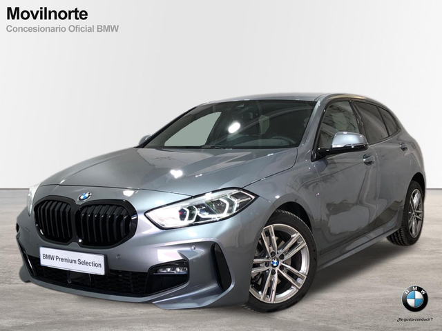 BMW Serie 1 118d color Gris. Año 2023. 110KW(150CV). Diésel. En concesionario Movilnorte El Plantio de Madrid