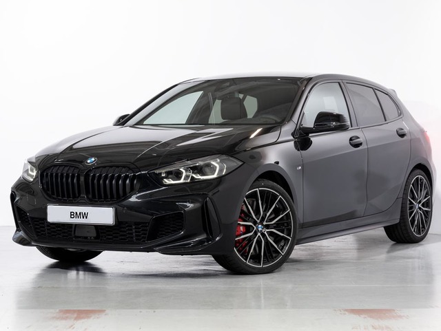 BMW Serie 1 128ti color Negro. Año 2024. 195KW(265CV). Gasolina. En concesionario Oliva Motor Girona de Girona