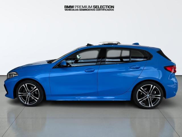 BMW Serie 1 118i color Azul. Año 2022. 103KW(140CV). Gasolina. En concesionario Automotor Premium Viso - Málaga de Málaga