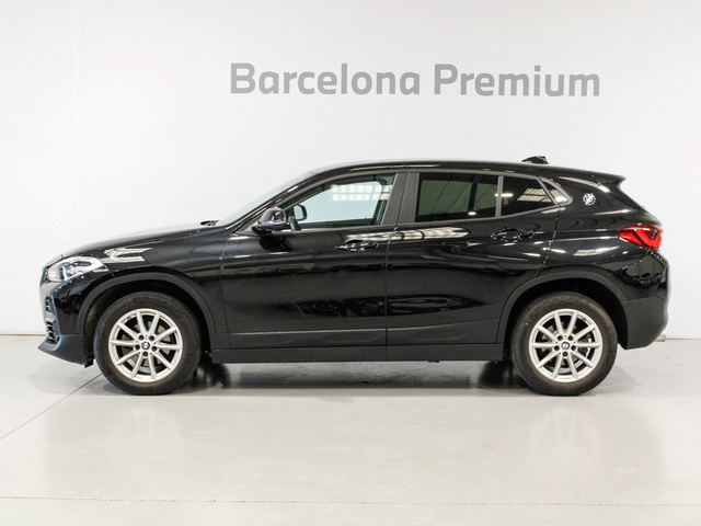 BMW X2 sDrive16d color Negro. Año 2023. 85KW(116CV). Diésel. En concesionario Barcelona Premium -- GRAN VIA de Barcelona