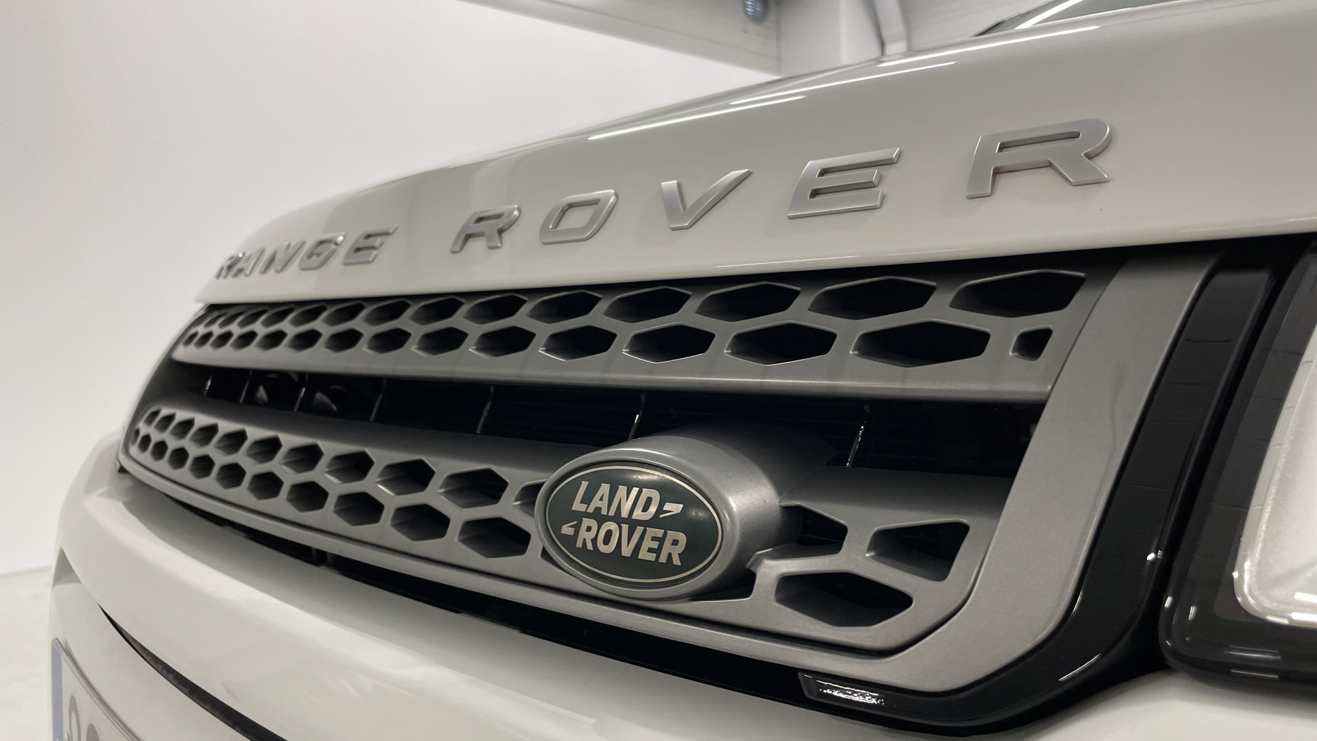 Land Rover Range Rover Evoque 2.0L TD4 - 19