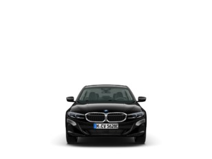 Fotos de BMW Serie 3 330e color Negro. Año 2023. 215KW(292CV). Híbrido Electro/Gasolina. En concesionario Maberauto de Castellón