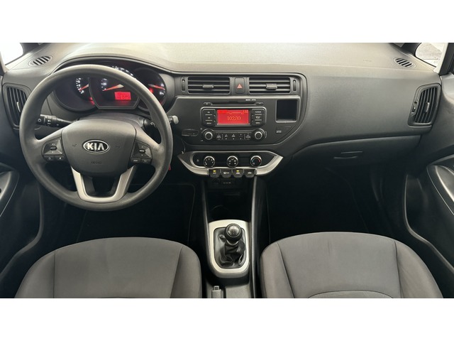 Kia Rio 1.2 CVVT Concept 63 kW (85 CV)