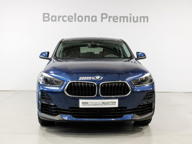 BMW X2 sDrive16d color Azul. Año 2023. 85KW(116CV). Diésel. En concesionario Barcelona Premium -- GRAN VIA de Barcelona