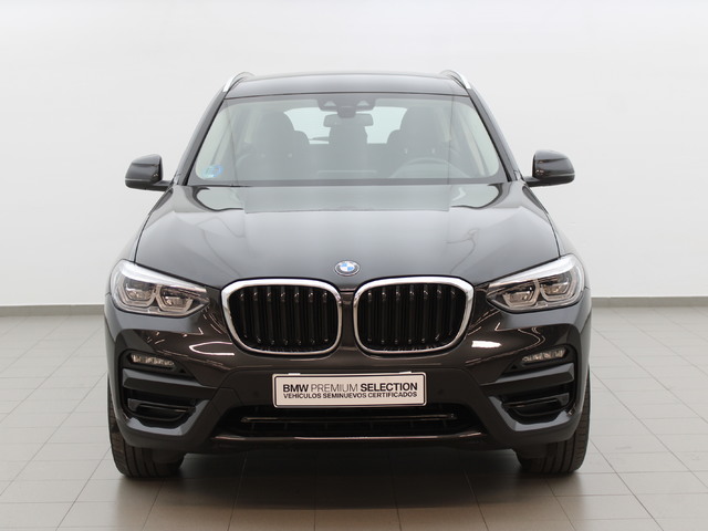 BMW X3 xDrive20d color Gris. Año 2021. 140KW(190CV). Diésel. En concesionario Augusta Aragon S.A. de Zaragoza