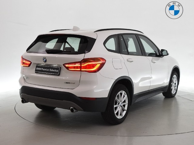 BMW X1 sDrive18d color Blanco. Año 2018. 110KW(150CV). Diésel. En concesionario BYmyCAR Madrid - Alcalá de Madrid