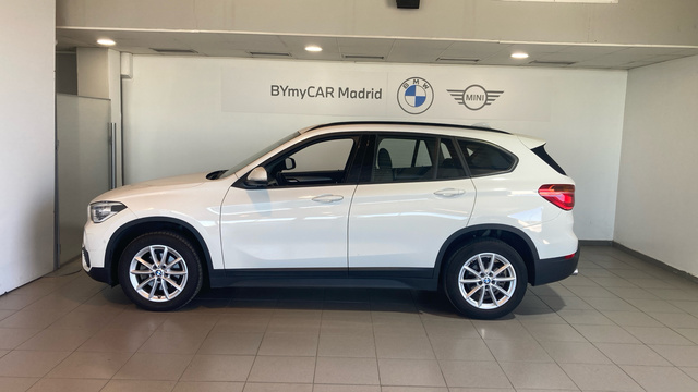 BMW X1 sDrive18d color Blanco. Año 2018. 110KW(150CV). Diésel. En concesionario BYmyCAR Madrid - Alcalá de Madrid