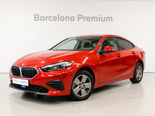 Fotos de BMW Serie 2 216d Gran Coupe color Rojo. Año 2023. 85KW(116CV). Diésel. En concesionario Barcelona Premium -- GRAN VIA de Barcelona