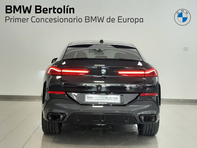 BMW X6 xDrive40d color Negro. Año 2024. 259KW(352CV). Diésel. En concesionario Automoviles Bertolin, S.L. de Valencia