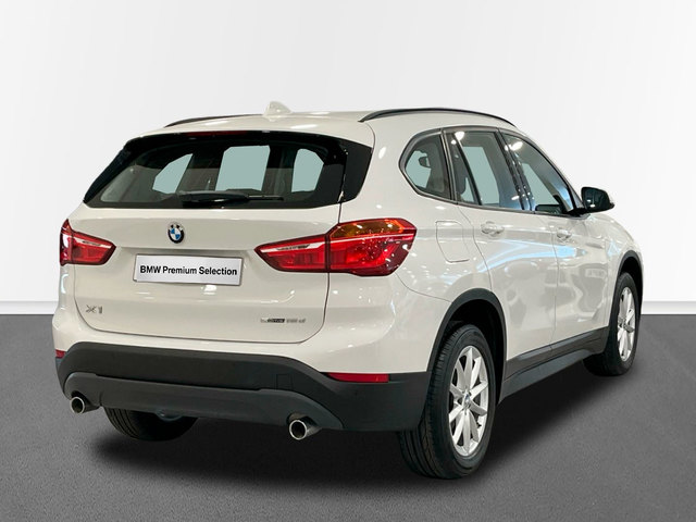 BMW X1 sDrive18d color Blanco. Año 2018. 110KW(150CV). Diésel. En concesionario Engasa S.A. de Valencia