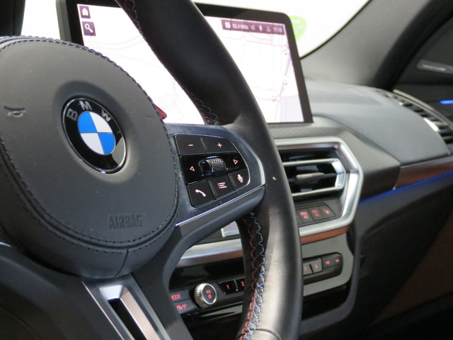 BMW M X3 M color Negro. Año 2023. 353KW(480CV). Gasolina. En concesionario GANDIA Automoviles Fersan, S.A. de Valencia