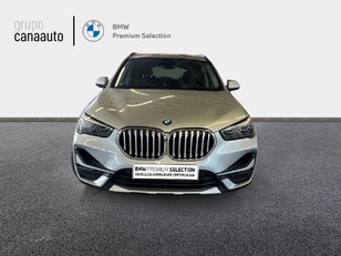Fotos de BMW X1 xDrive25e color Gris Plata. Año 2020. 162KW(220CV). Híbrido Electro/Gasolina. En concesionario CANAAUTO - TACO de Sta. C. Tenerife