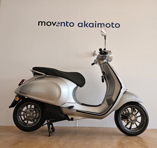 Vespa Electrica - en Barcelona