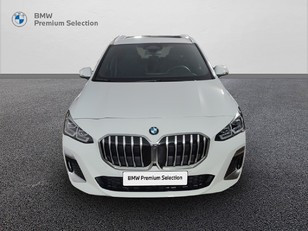 Fotos de BMW Serie 2 218d Active Tourer color Blanco. Año 2022. 110KW(150CV). Diésel. En concesionario San Pablo Motor | Su Eminencia de Sevilla