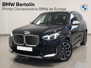 Fotos de BMW iX1 eDrive20 color Negro. Año 2024. 150KW(204CV). Eléctrico. En concesionario Automoviles Bertolin, S.L. de Valencia