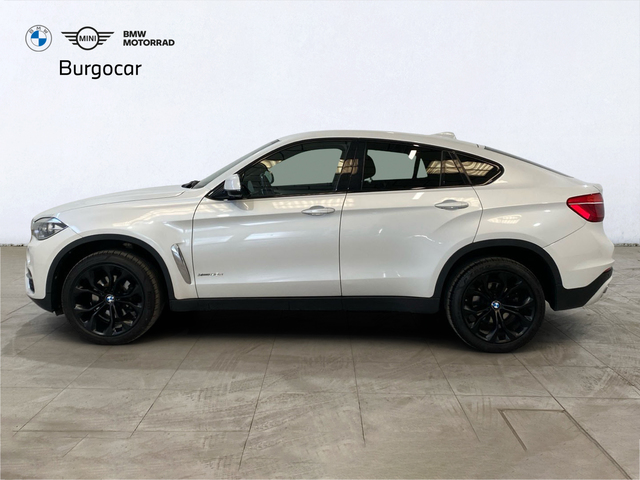 BMW X6 xDrive30d color Blanco. Año 2016. 190KW(258CV). Diésel. En concesionario Burgocar (Bmw y Mini) de Burgos