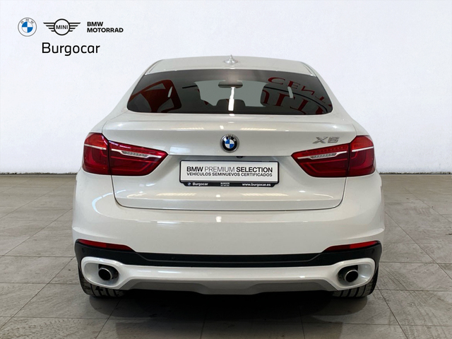 BMW X6 xDrive30d color Blanco. Año 2016. 190KW(258CV). Diésel. En concesionario Burgocar (Bmw y Mini) de Burgos