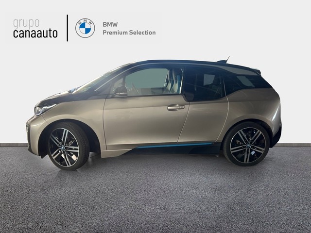 BMW i3 120Ah color Gris Plata. Año 2021. 125KW(170CV). Eléctrico. En concesionario CANAAUTO - TACO de Sta. C. Tenerife