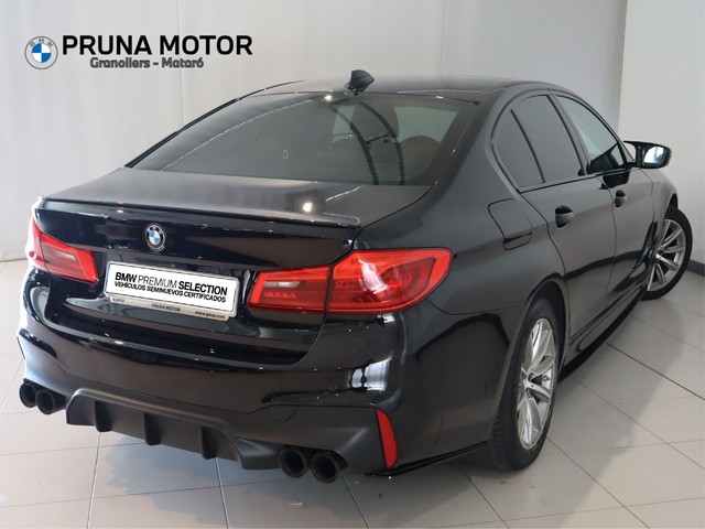 BMW Serie 5 540d color Negro. Año 2018. 235KW(320CV). Diésel. En concesionario Pruna Motor de Barcelona