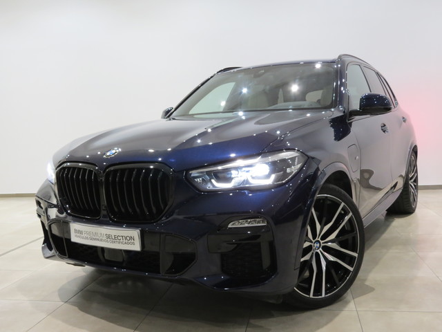 BMW X5 xDrive45e color Azul. Año 2021. 290KW(394CV). Híbrido Electro/Gasolina. En concesionario GANDIA Automoviles Fersan, S.A. de Valencia