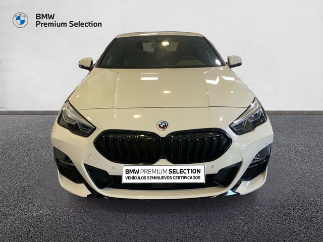 BMW Serie 2 218i Gran Coupe color Blanco. Año 2022. 103KW(140CV). Gasolina. En concesionario Marmotor de Las Palmas