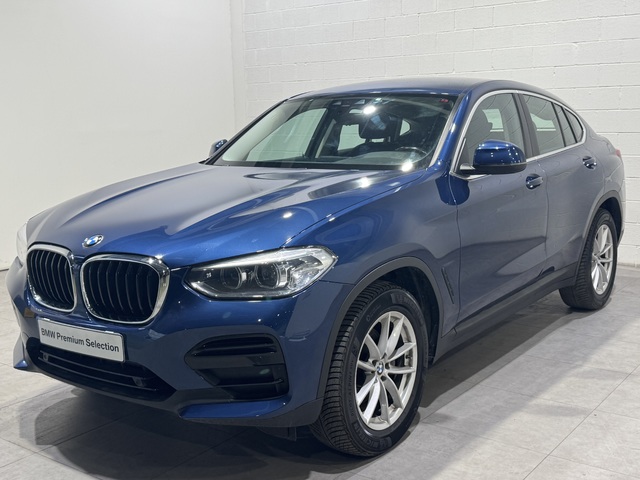 BMW X4 xDrive20d color Azul. Año 2021. 140KW(190CV). Diésel. En concesionario Motor Munich Cadi - Manresa - VO de Barcelona