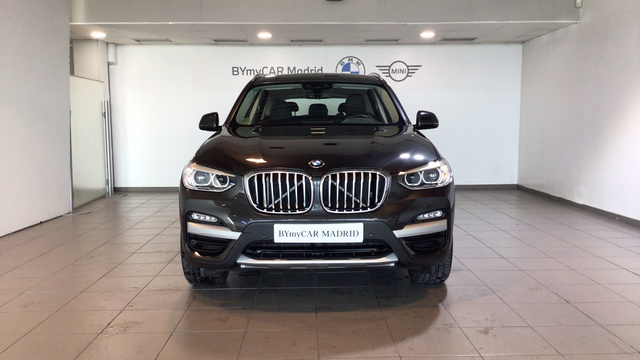 BMW X3 xDrive20d color Gris. Año 2019. 140KW(190CV). Diésel. En concesionario BYmyCAR Madrid - Alcalá de Madrid