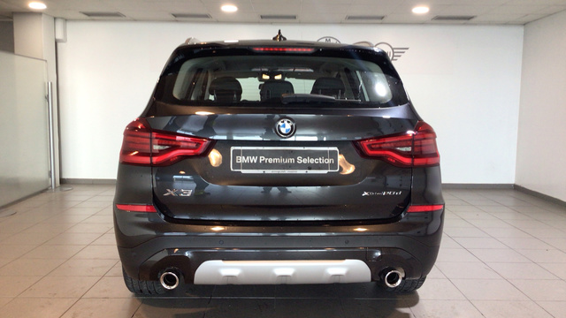 BMW X3 xDrive20d color Gris. Año 2019. 140KW(190CV). Diésel. En concesionario BYmyCAR Madrid - Alcalá de Madrid