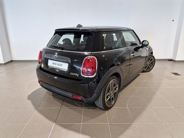 Foto 4 MINI  3 Puertas Cooper SE 135 kW (184 CV)