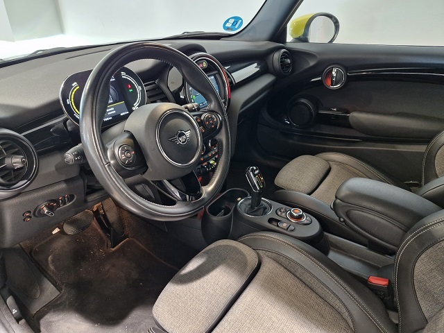 Foto 11 MINI  3 Puertas Cooper SE 135 kW (184 CV)