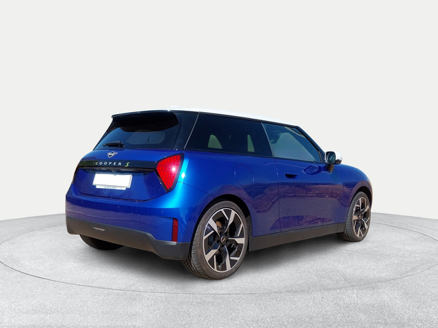 fotoG 3 del MINI MINI 3 Puertas Cooper SE 160 kW (218 CV) 218cv Eléctrico del 2024 en Córdoba