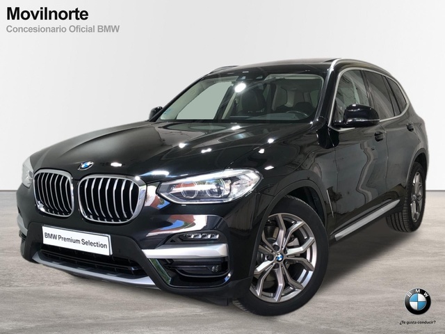 BMW X3 xDrive20d color Negro. Año 2020. 140KW(190CV). Diésel. En concesionario Movilnorte El Carralero de Madrid