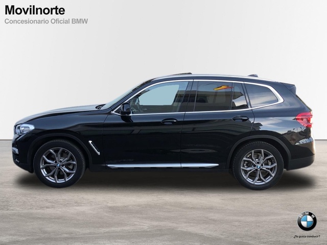 BMW X3 xDrive20d color Negro. Año 2020. 140KW(190CV). Diésel. En concesionario Movilnorte El Carralero de Madrid