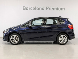 Fotos de BMW Serie 2 218d Active Tourer color Azul. Año 2020. 110KW(150CV). Diésel. En concesionario Barcelona Premium -- GRAN VIA de Barcelona