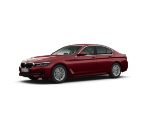 Fotos de BMW Serie 5 520d color Rojo. Año 2022. 140KW(190CV). Diésel. En concesionario Tormes Motor de Salamanca