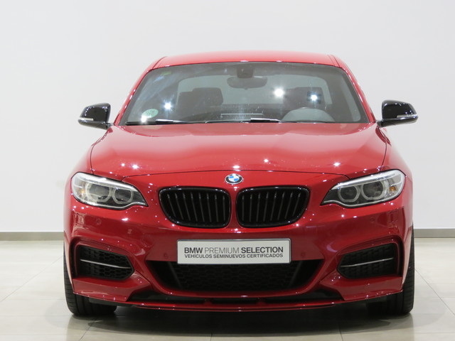 BMW Serie 2 M240i Coupe color Rojo. Año 2017. 250KW(340CV). Gasolina. En concesionario ALZIRA Automoviles Fersan, S.A. de Valencia