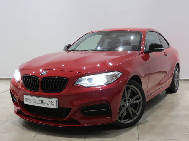 BMW Serie 2 M240i Coupe color Rojo. Año 2017. 250KW(340CV). Gasolina. En concesionario ALZIRA Automoviles Fersan, S.A. de Valencia