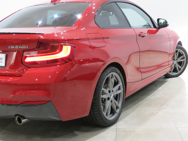 BMW Serie 2 M240i Coupe color Rojo. Año 2017. 250KW(340CV). Gasolina. En concesionario ALZIRA Automoviles Fersan, S.A. de Valencia