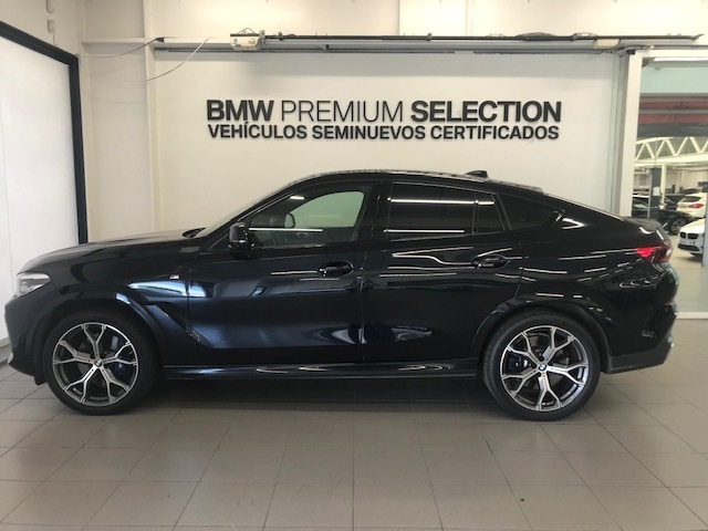 BMW X6 xDrive30d color Negro. Año 2020. 210KW(286CV). Diésel. En concesionario Lurauto - Gipuzkoa de Guipuzcoa