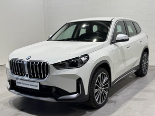 Fotos de BMW X1 sDrive18d color Blanco. Año 2024. 110KW(150CV). Diésel. En concesionario MOTOR MUNICH S.A.U  - Terrassa de Barcelona