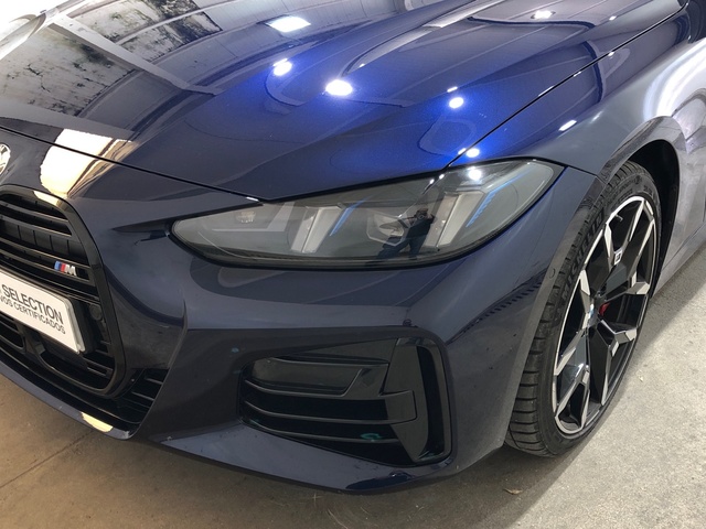 BMW Serie 4 M440i Cabrio color Azul. Año 2024. 275KW(374CV). Gasolina. En concesionario Movilnorte El Plantio de Madrid